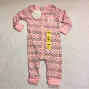 Absorba One Piece Sleeper Baby Girl 6M Pink New‎ Chevron Zig Romper